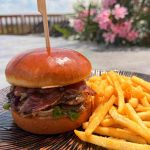 MANGALICA BURGER (1,3,7,10,11)